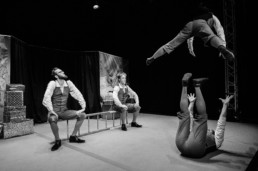 Les apprentis lutins - Spectacle de la compagnie de cirque Cie Triffis